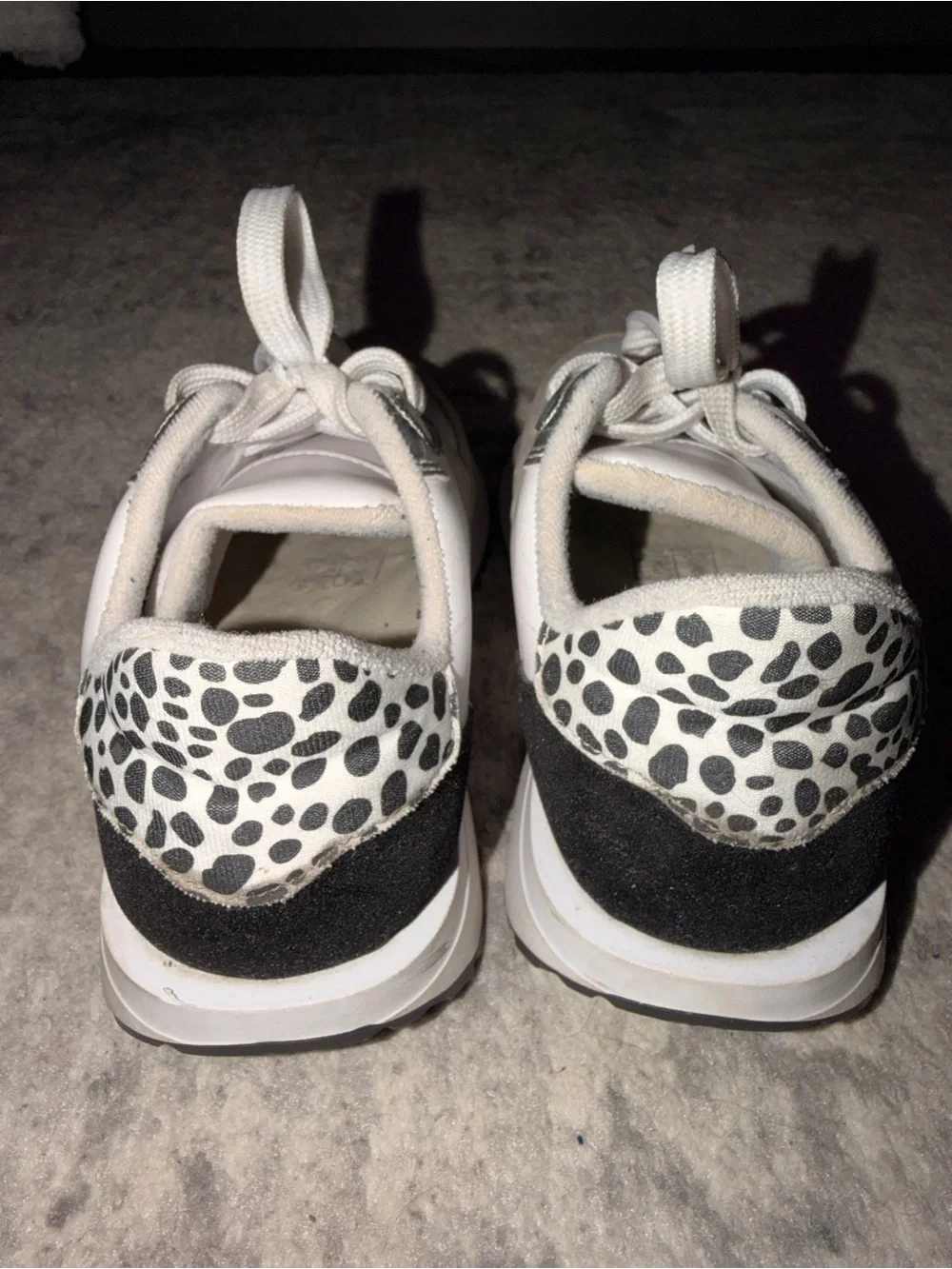 MKS Star Sneakers Women’s Size 7 White Silver Animal Print